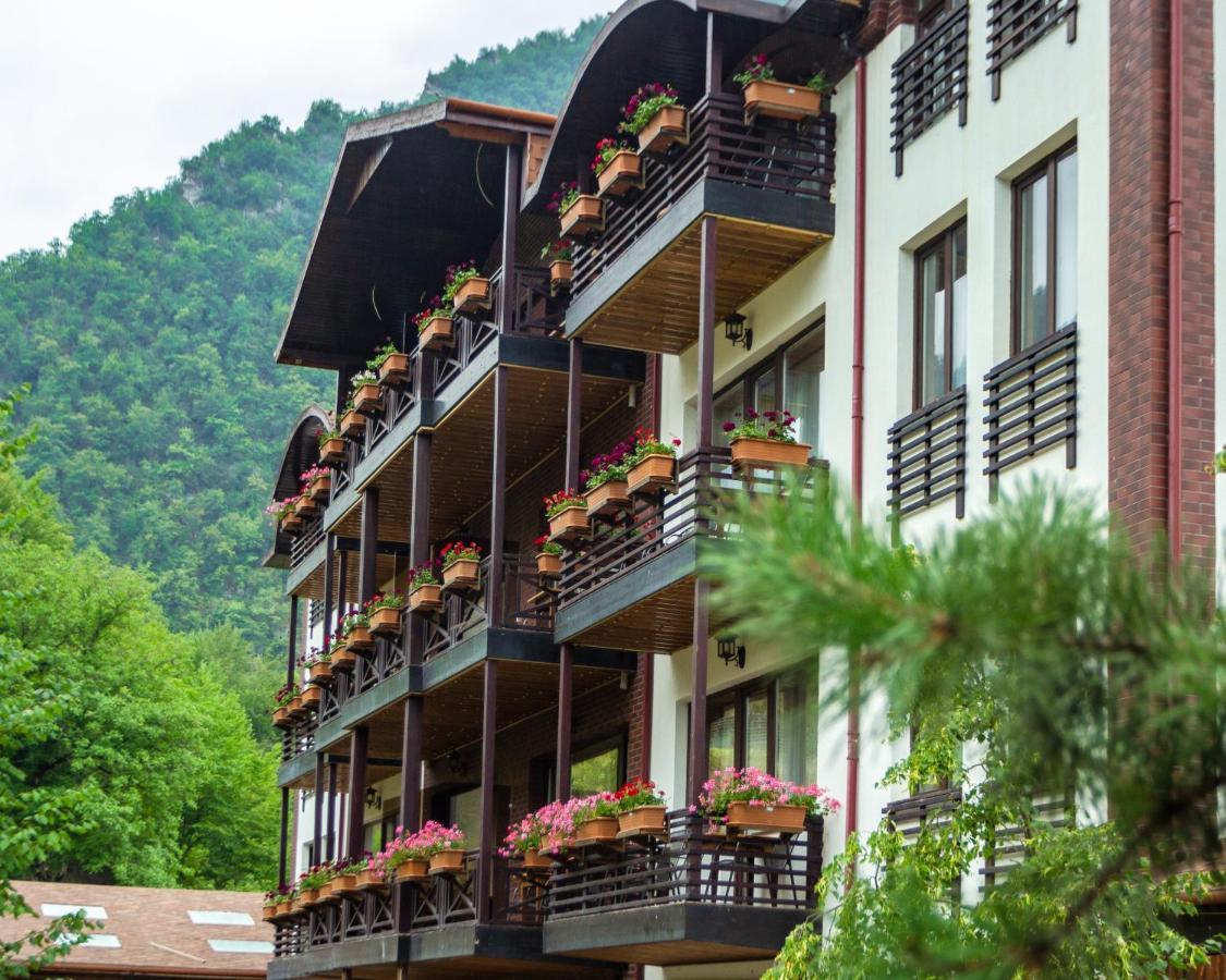 Quba Vadi Chalet Hotel Bagian luar foto